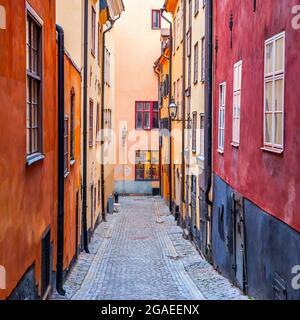 Colorato vicolo cieco a Gamla Stan a Stoccolma, Svezia Foto Stock