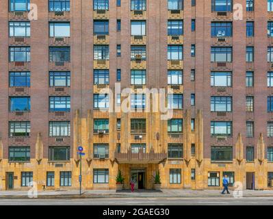 55 Central Park West è un punto di riferimento in stile Art Déco progettato da Schwartz & Gross. Foto Stock