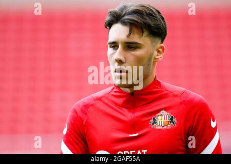 Sunderland, Regno Unito. 30 LUGLIO Josh Hawkes di Sunderland durante la partita pre-stagione tra Sunderland e Hull City allo Stadium of Light, Sunderland, venerdì 30 luglio 2021. (Credit: Michael driver | MI News) Credit: MI News & Sport /Alamy Live News Foto Stock