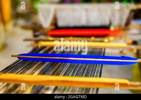 Tessitura tradizionale in pu Luong villaggio Thanh Hoa provincia nord Vietnam Foto Stock