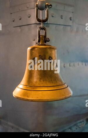 Campana Lembit su un sottomarino a Tallinn. Foto Stock