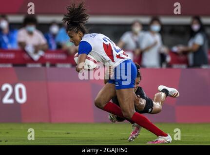 Tokyo, Giappone. 31 luglio 2021. Tokyo Tokio, 31.07.2021, Giappone, Giochi Olimpici FITZPATRICK Theresa (NZL) ferma CIOFANI Anne-Cecile(fra) Rugby Sevens Nuova Zelanda vs Francia - Medaglia d'oro femminile Olympische Spiele, 2020 2021 Foto: Moritz Müller solo per uso editoriale Copyright (nur für journalistische Zwecke) di : Moritz Müller, Wilhelm-40470, 18. Düsseldorf Tel 0211-13954918. MB.: 0176-81034275; Honorar zzgl. 7%UmSt. + Belegexemplar; Commerzbank, Konto: 3813045, BLZ: 30040000; IBAN: DE49 3004 0000 0381 3045 00; Finanzamt Düsseldorf-Nord, Steuernummer: 105/5193/1677 Credit: Morit Foto Stock