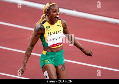 TOKYO, GIAPPONE - LUGLIO 31: Elaine Thompson - Herah della Giamaica in competizione sui 100m delle Donne durante i Giochi Olimpici di Tokyo 2020 allo Stadio Olimpico il 31 Luglio 2021 a Tokyo, Giappone (Foto di Yannick Verhoeven/Orange Pictures) NOCNSF Atletiekunie Credit: Orange Pics BV/Alamy Live News Foto Stock