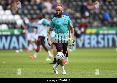 Swansea, Regno Unito. 31 luglio 2021. Nathan Redmond N. 11 di Southampton durante il riscaldamento pre-partita a Swansea, Regno Unito, il 31/7/2021. (Foto di Mike Jones/News Images/Sipa USA) Credit: Sipa USA/Alamy Live News Foto Stock