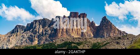 Cima del monte Kapaz in Azerbaigian Foto Stock