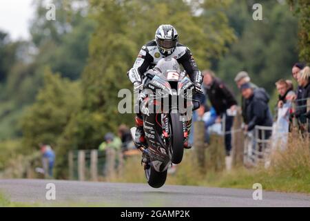 Armoy, Antrim, Irlanda del Nord. 31 luglio 2021. Armoy Road Races, The Race of Legends Motor Cycling, Day Two; Michael Dunlop (TAS Racing Synetic BMW) in azione alla Race of Legends Credit: Action Plus Sports/Alamy Live News Foto Stock