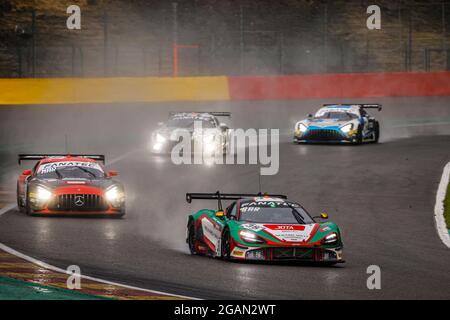 38 Barnicoat ben (gbr), Wilkinson Oliver (gbr), Bell Rob (gbr), JOTA, McLaren 720 S GT3, azione durante la TotalEnergies 24 ore di Spa, 6° round del 2021 Fanatec GT World Challenge Europe Powered by AWS, dal 28 luglio al 1 agosto 2021 sul circuito di Spa-Francorchamps, a Stavelot, Belgio - Foto François Flamand / DPPI Foto Stock