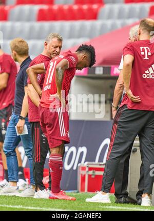 Kingsley Coman, FCB 11 infortunio nella partita FC BAYERN MUENCHEN - SSC NEAPEL 0-3 al Summit di Audi Football il 31 luglio 2021 a Monaco, Germania Stagione 2021/2022, giorno della partita X, 1.Bundesliga, FCB, München, Napoli, X.Spieltag. © Peter Schatz / Alamy Live News Foto Stock