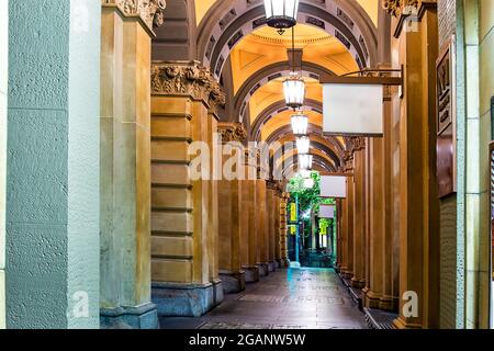 Architettura storica in stile coloniale dell'edificio dell'ufficio postale generale su Martin Place 1 nella città australiana di Sydney. Foto Stock