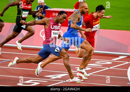 TOKYO, GIAPPONE - 1 AGOSTO: Ronnie Baker degli Stati Uniti d'America supera la linea finale in gara per la semifinale maschile di 100 m durante i Giochi Olimpici di Tokyo 2020 allo Stadio Olimpico il 1 agosto 2021 a Tokyo, Giappone (Foto di Andy Astfalck/Orange Pictures) Foto Stock