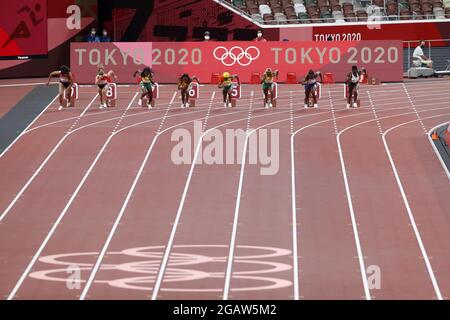 KAMBUNDJI Mujinga (sui), del PONTE Ajla (sui), JACKSON Shericka (JAM) medaglia di bronzo, TA LOU Marie-Josee (CIV), FRASER-PRYCE Shelly-Ann (JAM) Medaglia d'argento, THOMPSON-HERAH Elaine (JAM) Medaglia d'oro, DANIELS Teahna (USA), finale di NBR 31 durante i Giochi Olimpici di Tokyo, 2020 luglio, Giochi Olimpici di DARYL, finale di NBR, 2021 allo Stadio Olimpico di Tokyo, Giappone - Foto Kishimoto / DPPI Foto Stock