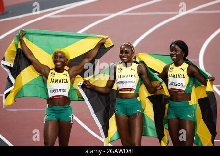 FRASER-PRYCE Shelly-Ann (JAM) Medaglia d'Argento, THOMPSON-HERAH Elaine (JAM) Medaglia d'Oro, JACKSON Shericka (JAM) Medaglia di bronzo durante i Giochi Olimpici Tokyo 2020, finale di 100m di atletica femminile il 31 luglio 2021 allo Stadio Olimpico di Tokyo, Giappone - Foto Kishimoto / DPPI Foto Stock