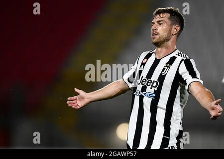 Monza, Italia. 31 luglio 2021. Aaron Ramsey del Jvuentus FC reagisce durante la partita di calcio del Trofeo Luigi Berlusconi tra l'AC Monza e il Juventus FC. Il Juventus FC ha vinto il 2-1 rispetto all'AC Monza. Credit: Nicolò campo/Alamy Live News Foto Stock