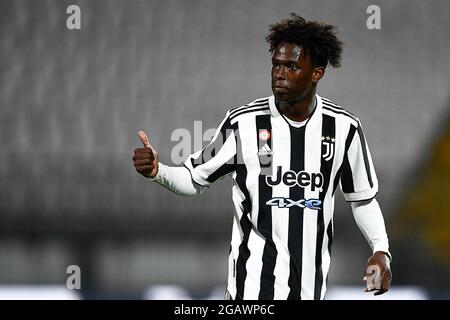 Monza, Italia. 31 luglio 2021. Felix Correia di Juventus FC gesti durante la partita di calcio del Trofeo Luigi Berlusconi tra AC Monza e Juventus FC. Il Juventus FC ha vinto il 2-1 rispetto all'AC Monza. Credit: Nicolò campo/Alamy Live News Foto Stock