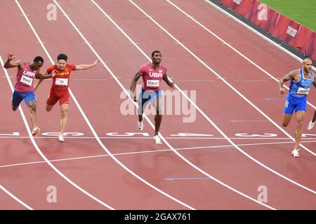 Ronnie Baker (USA), Bingtian su (CHN), Fred Kerley (USA), Lamont Marcell Jacobs (ITA), finale maschile di 100 m durante i Giochi Olimpici di Tokyo 2020, Atletica, il 1 agosto 2021 allo Stadio Olimpico di Tokyo, Giappone - Foto Yoann Cambefort / Marti Media / DPPI Foto Stock