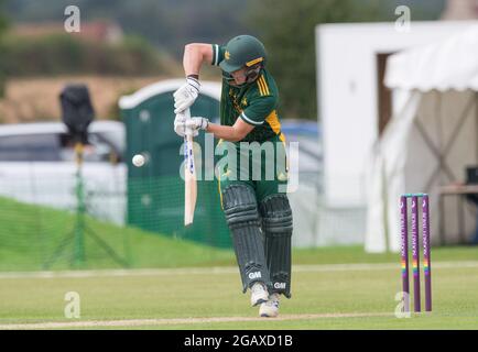 John Fretwell Sporting Complex, Mansfield, Nottinghamshire, Regno Unito. 1 agosto 2021. Gruppo B Nottinghamshire Outlaws affrontare le Foxes Leicestershire al John Fretwell Sporting Complex nella Royal London Cup Credit: Alan Beastall/Alamy Live News. Foto Stock