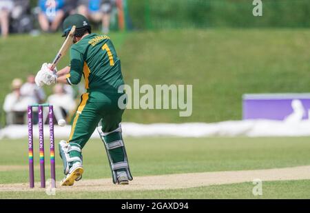 John Fretwell Sporting Complex, Mansfield, Nottinghamshire, Regno Unito. 1 agosto 2021. Gruppo B Nottinghamshire Outlaws affrontare le Foxes Leicestershire al John Fretwell Sporting Complex nella Royal London Cup Credit: Alan Beastall/Alamy Live News. Foto Stock