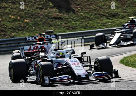 Budapest, Ungheria. 01 agosto 2021. Mick Schumacher (GER) Haas VF-21. 01.08.2021. Campionato del mondo Formula 1, Rd 11, Gran Premio d'Ungheria, Budapest, Ungheria, Giorno della gara. Il credito fotografico dovrebbe essere: XPB/immagini dell'associazione stampa. Credit: XPB Images Ltd/Alamy Live News Foto Stock