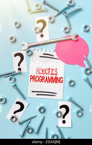 Simbolo di testo che mostra la programmazione robotica. Software per foto concettuali che utilizzava per eseguire attività autonome nuove idee Brainstoming per la manutenzione Foto Stock