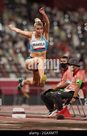 Tokyo, Kanto, Giappone. 1 agosto 2021. Kristini Makela (fin) gareggia nel Triple Jump femminile durante le Olimpiadi di Tokyo 2020 allo Stadio Olimpico di Tokyo domenica 1 agosto 2021 a Tokyo. (Credit Image: © Paul Kitagaki Jr./ZUMA Press Wire) Foto Stock