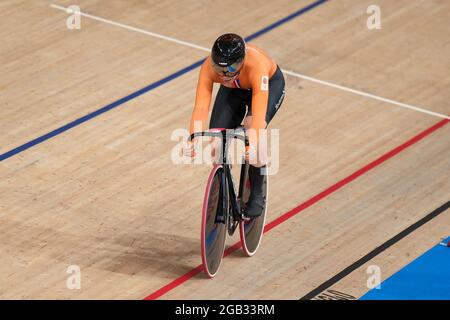 Tokyo, Giappone. 02 agosto 2021. TOKYO, GIAPPONE - 2 AGOSTO: Shanne Braspennincx dei Paesi Bassi in competizione con la squadra delle Donne Sprint Qualifiche durante i Giochi Olimpici di Tokyo 2020 al Velodrome di Izu il 2 agosto 2021 a Tokyo, Giappone (Foto di Yannick Verhoeven/Orange Pictures) NOCNSF Credit: Orange Pics BV/Alamy Live News Foto Stock