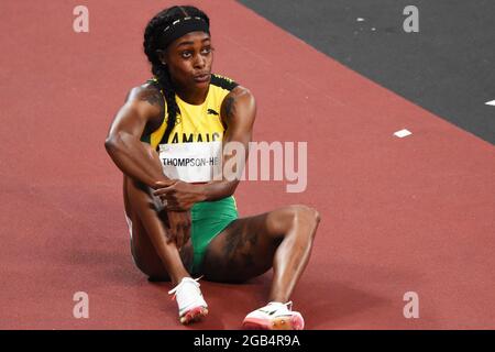 Tokyo, Japon. 02 agosto 2021. Elaine Thompson-Herah (JAM) compete sulla semifinale femminile di 200m durante i Giochi Olimpici di Tokyo 2020, Atletica, il 2 agosto 2021 allo Stadio Olimpico di Tokyo, Giappone - Foto Yoann Cambefort/Marti Media/DPPI Credit: DPPI Media/Alamy Live News Foto Stock