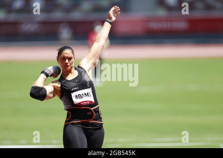 ADAMS Valerie (NZL) terza medaglia di bronzo durante i Giochi Olimpici Tokyo 2020, Athletics Women's Shot Put Final il 1 agosto 2021 allo Stadio Olimpico di Tokyo, Giappone - Foto Yuya Nagase / Foto Kishimoto / DPPI Foto Stock