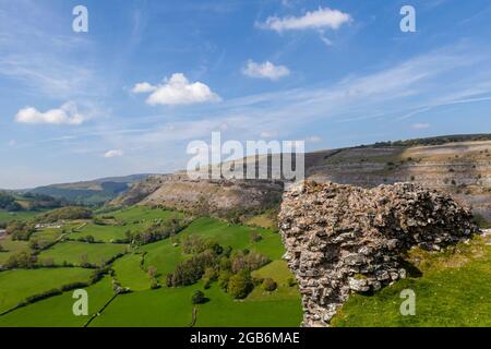 Una vista del Panorama dalle rovine di castell dinas Bran, Llangollen Foto Stock