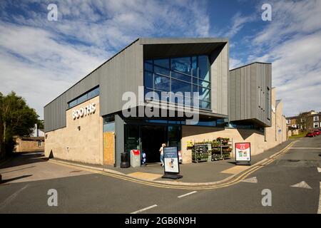 Barrowford villaggio civile parrocchia Pendle distretto di Lancashire, Inghilterra. Cabine supermercato Foto Stock