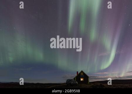 Aurora boreale (Aurora Borealis), rifugio Joekulheimar Highland, vicino a Vatnajoekull, Altopiani islandesi, Islanda Foto Stock