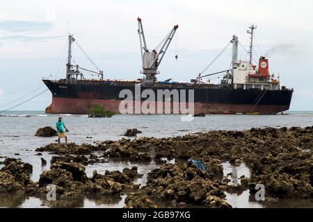 Il bunker militare appartiene all'occupazione giapponese sull'isola di Giava in Indonesia Foto Stock