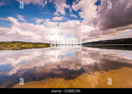 Una vista panoramica del lago Blagdon, Chew Valley, Somerset. Foto Stock