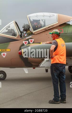 L'abitacolo di un jet BAC Strikemaster Mk 88, un aereo da attacco britannico Foto Stock