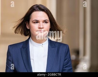 Londra, Regno Unito. 3 agosto 2021. Svetlana TIkhanovskaya, Bielorussia, leader dell'opposizione esiliato visita Boris Johnson, primo Ministro parlamentare a 10 Downing Street London Credit: Ian Davidson/Alamy Live News Foto Stock