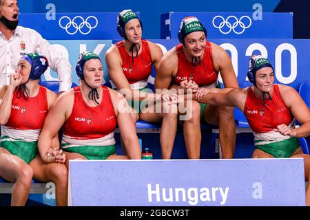 TOKYO, GIAPPONE - 3 AGOSTO: Greta Gurisatti d'Ungheria, Aniko Gyongyossy d'Ungheria, Rita Keszthelyi Nagy d'Ungheria, Natasa Rybanska d'Ungheria, Rebecca Parkes d'Ungheria durante il torneo olimpico di Waterpolo di Tokyo 2020, incontro finale femminile tra Paesi Bassi e Ungheria al centro di Waterpolo di Tatsumi il 3 agosto 2021 a Tokyo, Giappone (Foto di Marcel ter Bals/Orange Pictures) NOCNSF Foto Stock