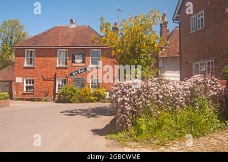 SMARDEN CHEQUERS PUB Side Kent Foto Stock