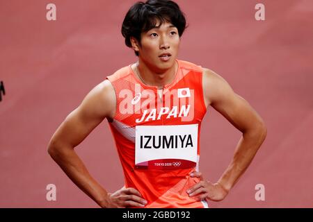 Tokyo, Giappone. 03 2021 agosto: Tokyo, Giappone. 3 agosto 2021. Shunsuke Izumiya (JPN) Atletica : uomini 110m Hurdles Round 1 durante i Giochi Olimpici di Tokyo 2020 allo Stadio Nazionale di Tokyo, Giappone . Credit: Naoki Nishimura/AFLO SPORT/Alamy Live News Foto Stock