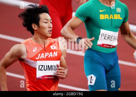 Tokyo, Giappone. 03 2021 agosto: Tokyo, Giappone. 3 agosto 2021. Shunsuke Izumiya (JPN) Atletica : uomini 110m Hurdles Round 1 durante i Giochi Olimpici di Tokyo 2020 allo Stadio Nazionale di Tokyo, Giappone . Credit: Naoki Nishimura/AFLO SPORT/Alamy Live News Foto Stock