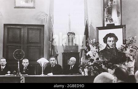 Apertura della sessione di Pushkin dell'Accademia delle Scienze sovietica a Leningrad il 13 febbraio 1937. Foto Stock