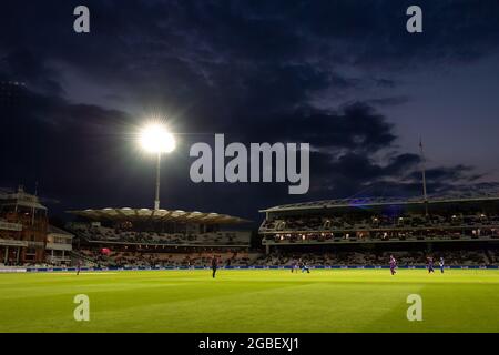 Lords Cricket Ground, Londra, Regno Unito. 3 agosto 2021. Una visione generale durante la partita dei cento uomini tra London Spirit e Northern Superchargers: Credit: Ashley Western/Alamy Live News Foto Stock