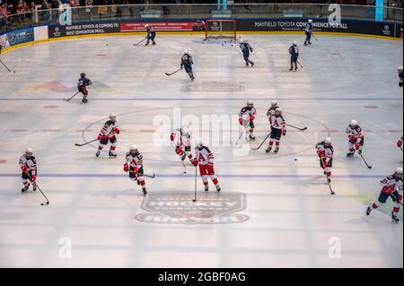 Edmonton, Alberta - 1 agosto 2021: Hockey su ghiaccio al West edmonton Mall Ice Palace. Foto Stock