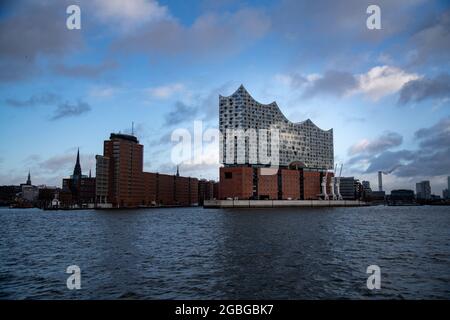 Geografia / viaggio, Germania, Amburgo, Amburgo, Elbe Philharmonic Hall, PER L'USO DI MESSAGGI DI SALUTO/CARTOLINE IN GERM.SPEAK.C POSSONO ESSERE APPLICATE ALCUNE RESTRIZIONI Foto Stock