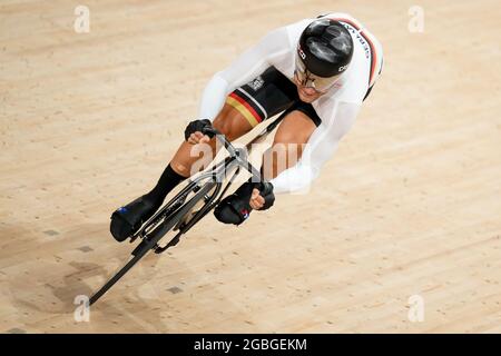 Tokyo, Giappone. 04 agosto 2021. TOKYO, GIAPPONE - 4 AGOSTO: Maximilian Levy of Germany in competizione con la qualificazione Sprint maschile durante i Giochi Olimpici di Tokyo 2020 al Velodrome di Izu il 4 agosto 2021 a Tokyo, Giappone (Foto di Yannick Verhoeven/Orange Pictures) Credit: Orange Pics BV/Alamy Live News Foto Stock