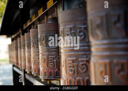 Casa della ruota di preghiera tibetana Foto Stock