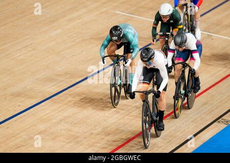 Tokyo, Giappone. 04 agosto 2021. TOKYO, GIAPPONE - 4 AGOSTO: Lea Sophie Friedrich della Germania in gara sul primo round di Keirin delle Donne durante i Giochi Olimpici di Tokyo 2020 al Velodrome di Izu il 4 agosto 2021 a Tokyo, Giappone (Foto di Yannick Verhoeven/Orange Pictures) Credit: Orange Pics BV/Alamy Live News Foto Stock