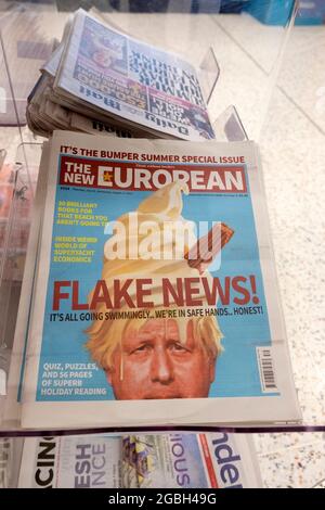 The New European Newspaper headline 'Flake News' Boris Johnson British PM on front page edicola supermercato 31 luglio 2021 Londra Inghilterra UK Foto Stock