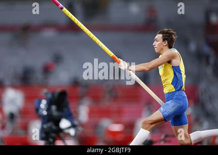 DUPLANTIS Armand (SWE) Vincitore medaglia d'oro durante i Giochi Olimpici Tokyo 2020, Atletica maschile pole Vault finale il 3 agosto 2021 allo Stadio Olimpico di Tokyo, Giappone - Foto Yuya Nagase / Foto Kishimoto / DPPI Foto Stock