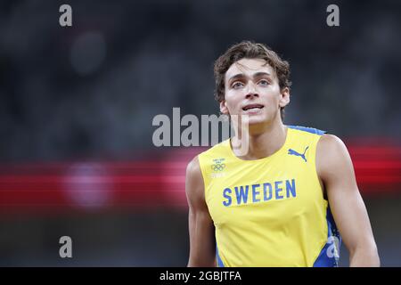 DUPLANTIS Armand (SWE) Vincitore medaglia d'oro durante i Giochi Olimpici Tokyo 2020, Atletica maschile pole Vault finale il 3 agosto 2021 allo Stadio Olimpico di Tokyo, Giappone - Foto Yuya Nagase / Foto Kishimoto / DPPI Foto Stock