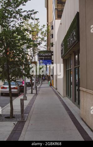 Marciapiede nel centro di Winnipeg, Manitoba, Canada Foto Stock