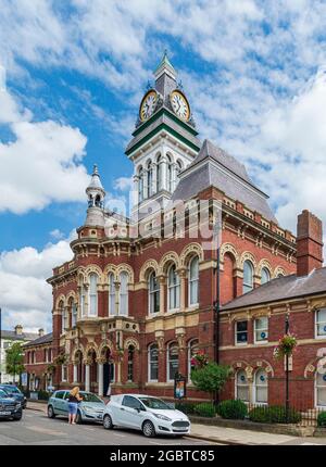 Grantham, Lincolnshire, Regno Unito la Guildhall su St Peters Hill Foto Stock